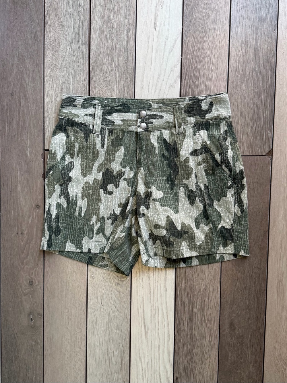 Columbia Omni-Shield women's camouflage hiking shorts